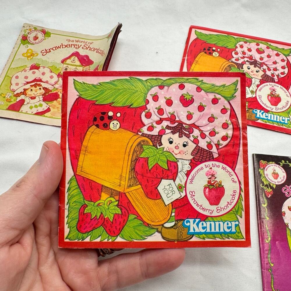 VTG Strawberry Shortcake pamphlets - Picture 4 of 6